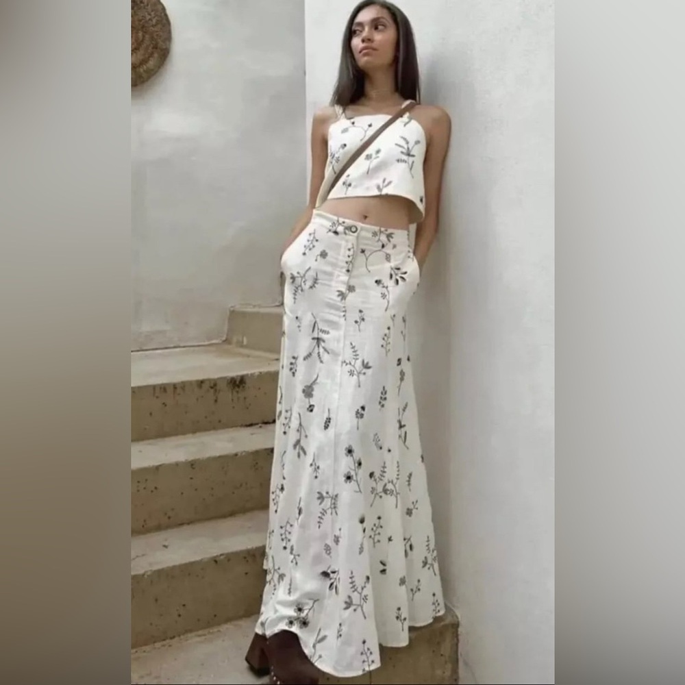Zara Cream Floral Skirt Set - Picture 6 of 11